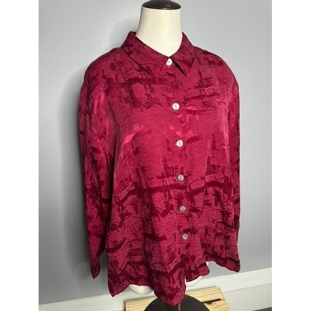 Chicos Design Silk Linen Button Down Shirt Magenta Safari Jacquard Size 3 XL